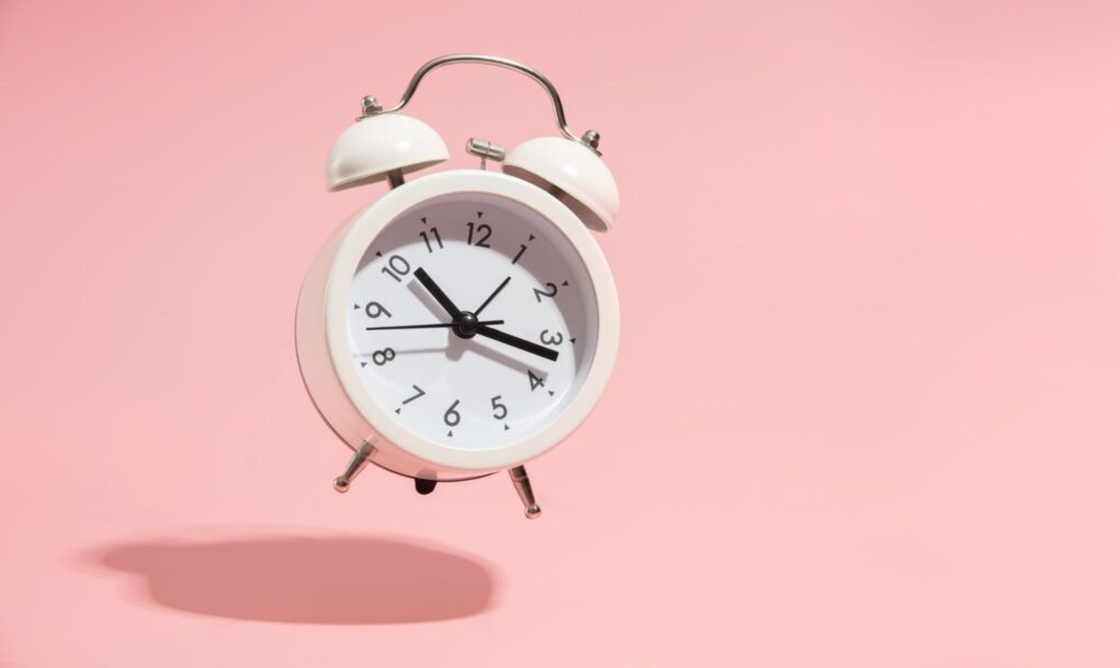 目覚まし時計