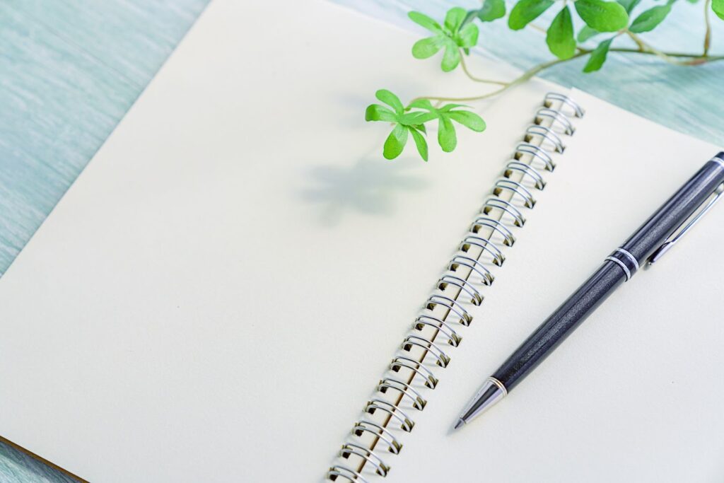 ノートとペン