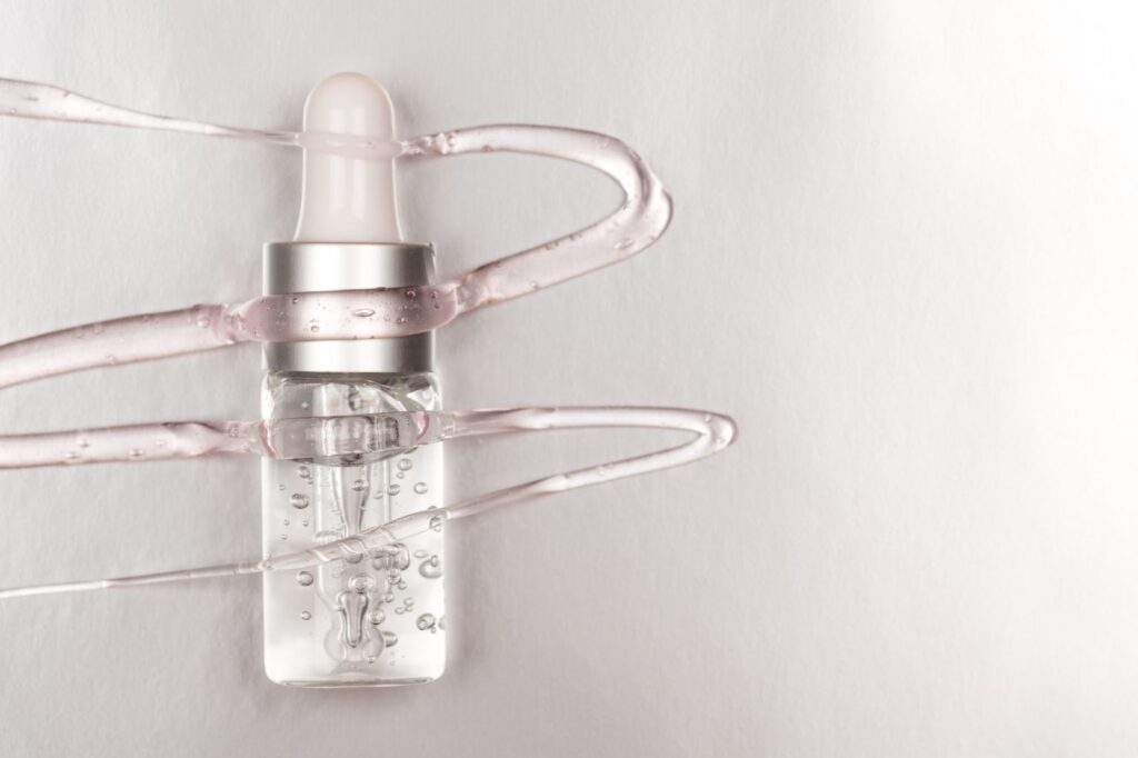 垂らした美容液