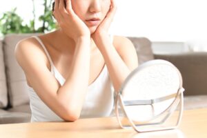 リズネはニキビ跡に使える？肌再生がどのような変化をもたらすか解説