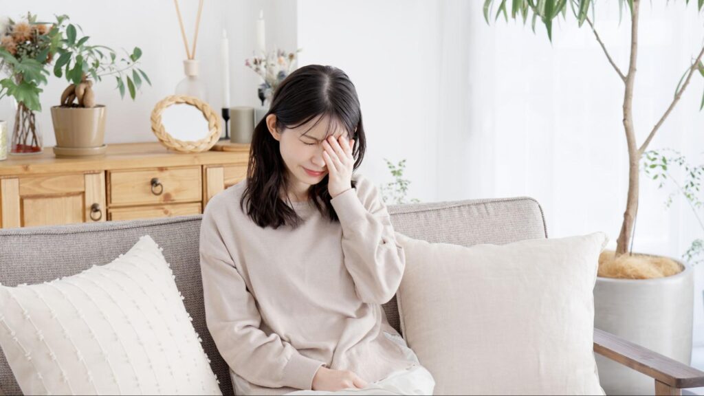 二重埋没 内出血