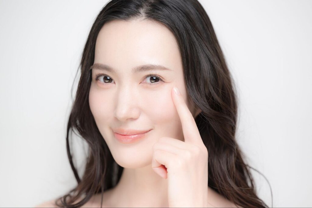 目頭切開でダウンタイムなしは可能？早めに乗り切る方法と対策を紹介