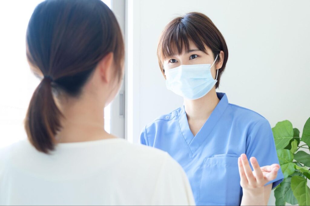 目の下のたるみ 自力で治す