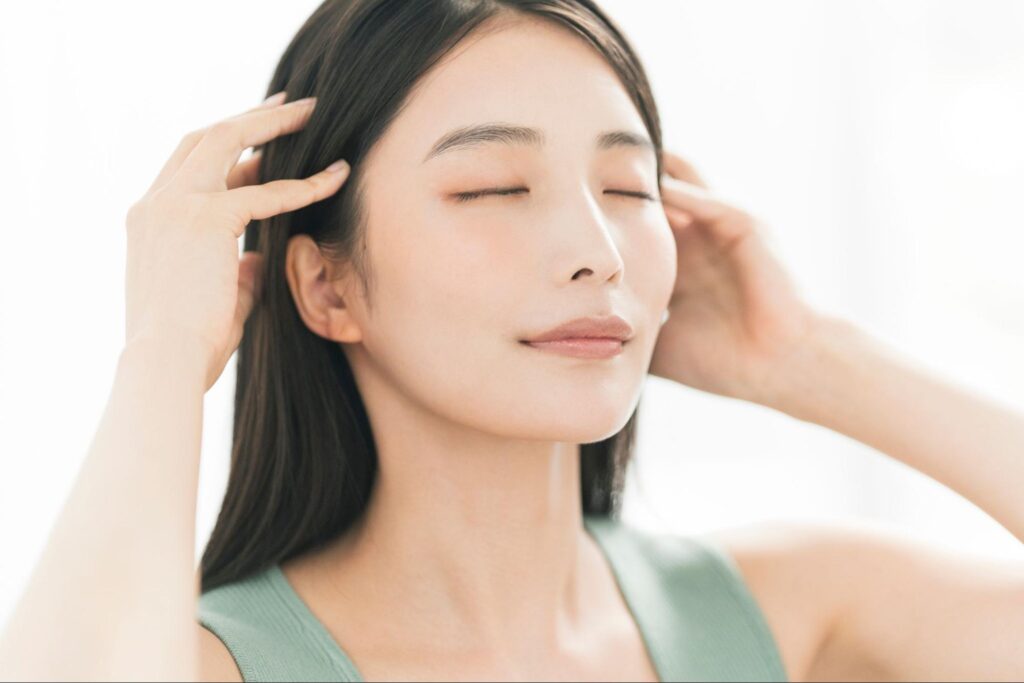 目の下のたるみ 自力で治す