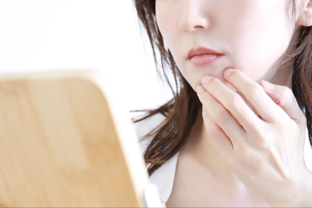 脂肪吸引のダウンタイムはどれくらい？部位ごとの経過やケア方法を紹介