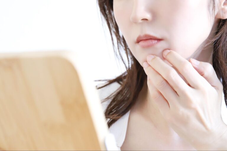 脂肪吸引のダウンタイムはどれくらい？部位ごとの経過やケア方法を紹介