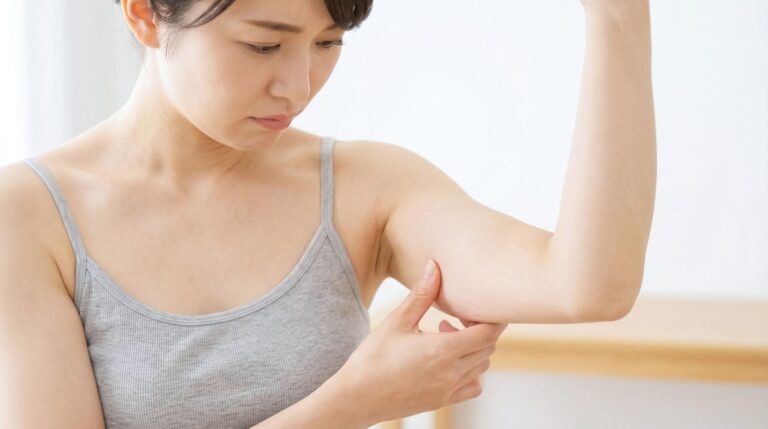 脂肪吸引で後悔する原因は？リスクや注意点、施術後の適切なケアについて知ろう